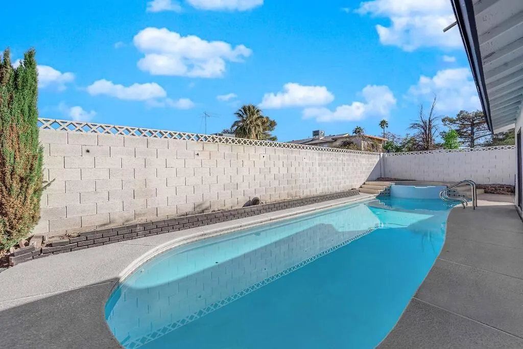 Вилла Vegas Bliss Near The Strip - Pet & Family Friendly Лас-Вегас 0*,  США