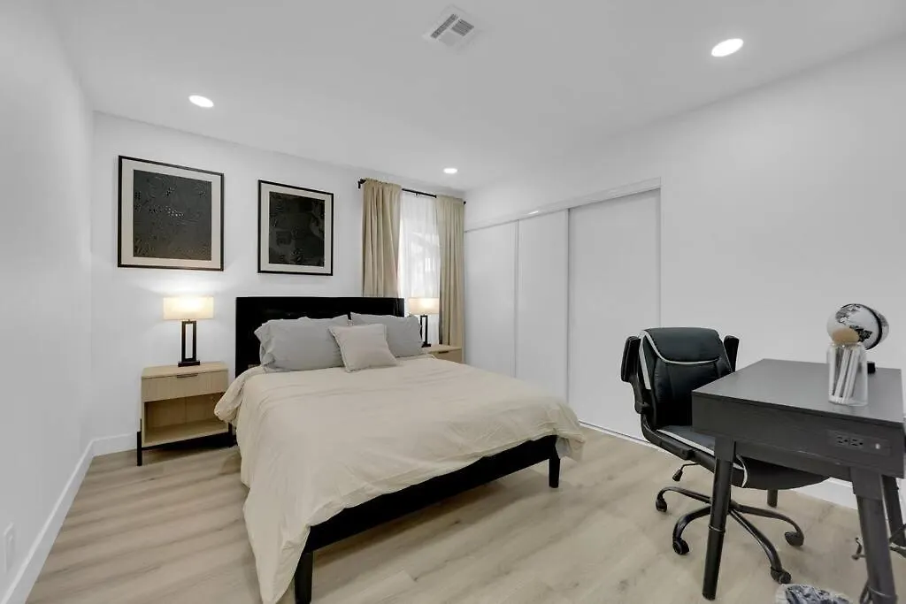 Вилла Vegas Bliss Near The Strip - Pet & Family Friendly Лас-Вегас США